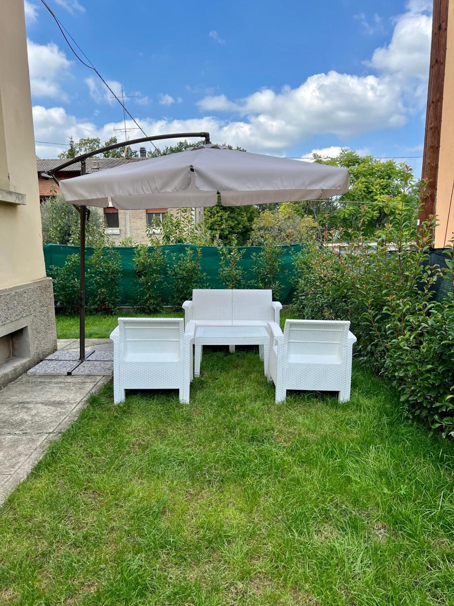 Casa San Michele Hotel Sassuolo Bagian luar foto